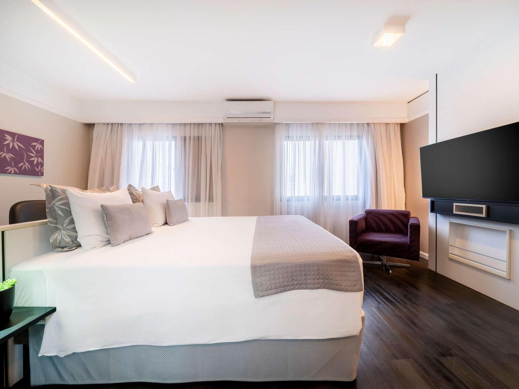 Mercure Sao Paulo Ibirapuera Privilege Bagian luar foto